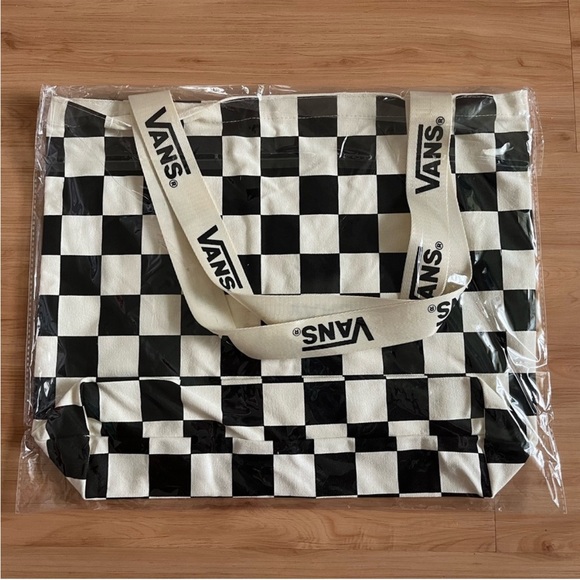Vans Edition Limited Shopping Tote
Canvas - Picture 11 of 12
